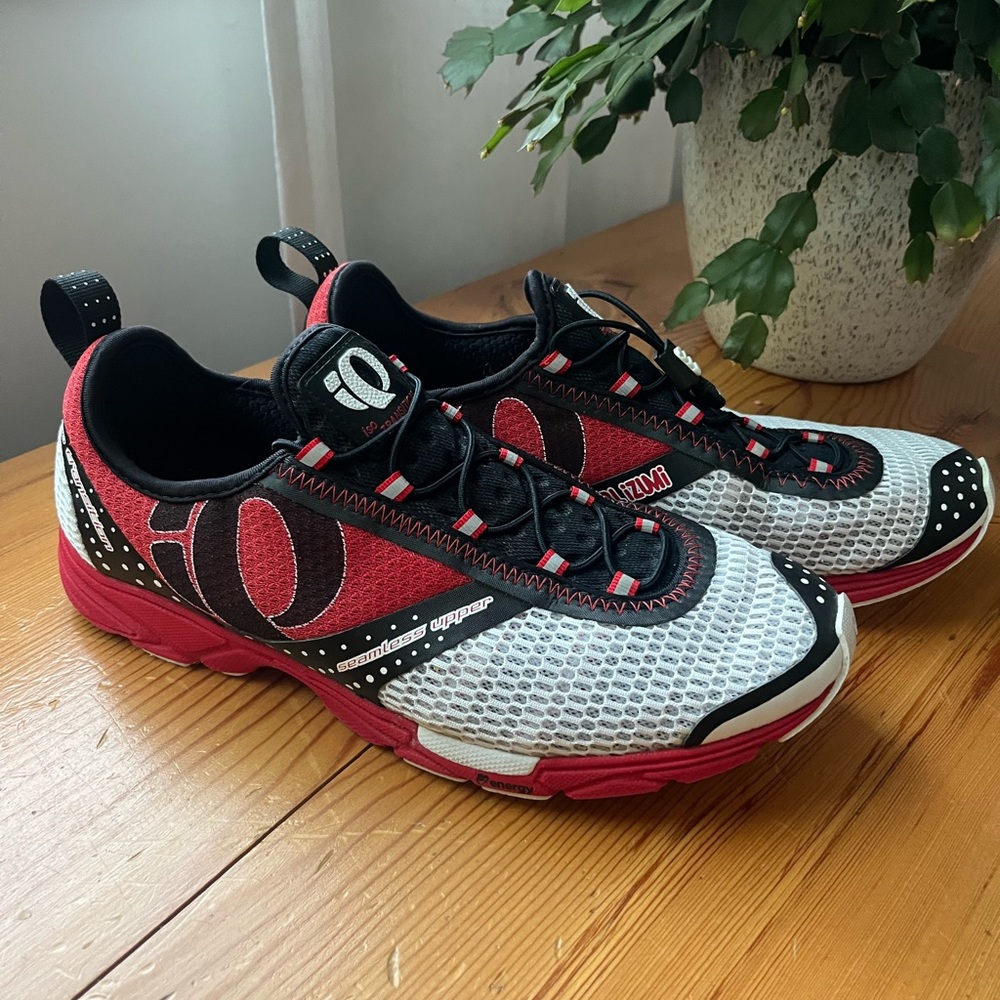 Pearl Izumi ISO Transition Race Sneaker